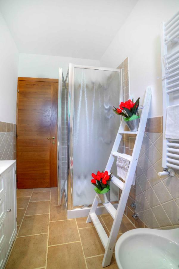 Casa Il Glicine A Due Passi Dal Centro Apartment Siena Luaran gambar