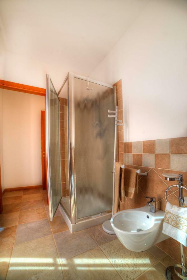 Casa Il Glicine A Due Passi Dal Centro Apartment Siena Luaran gambar