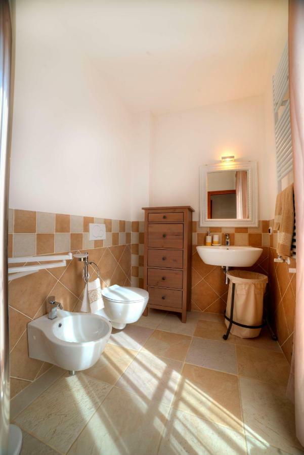 Casa Il Glicine A Due Passi Dal Centro Apartment Siena Luaran gambar
