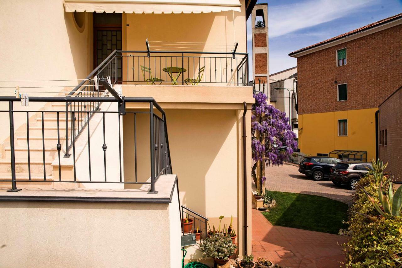Casa Il Glicine A Due Passi Dal Centro Apartment Siena Luaran gambar